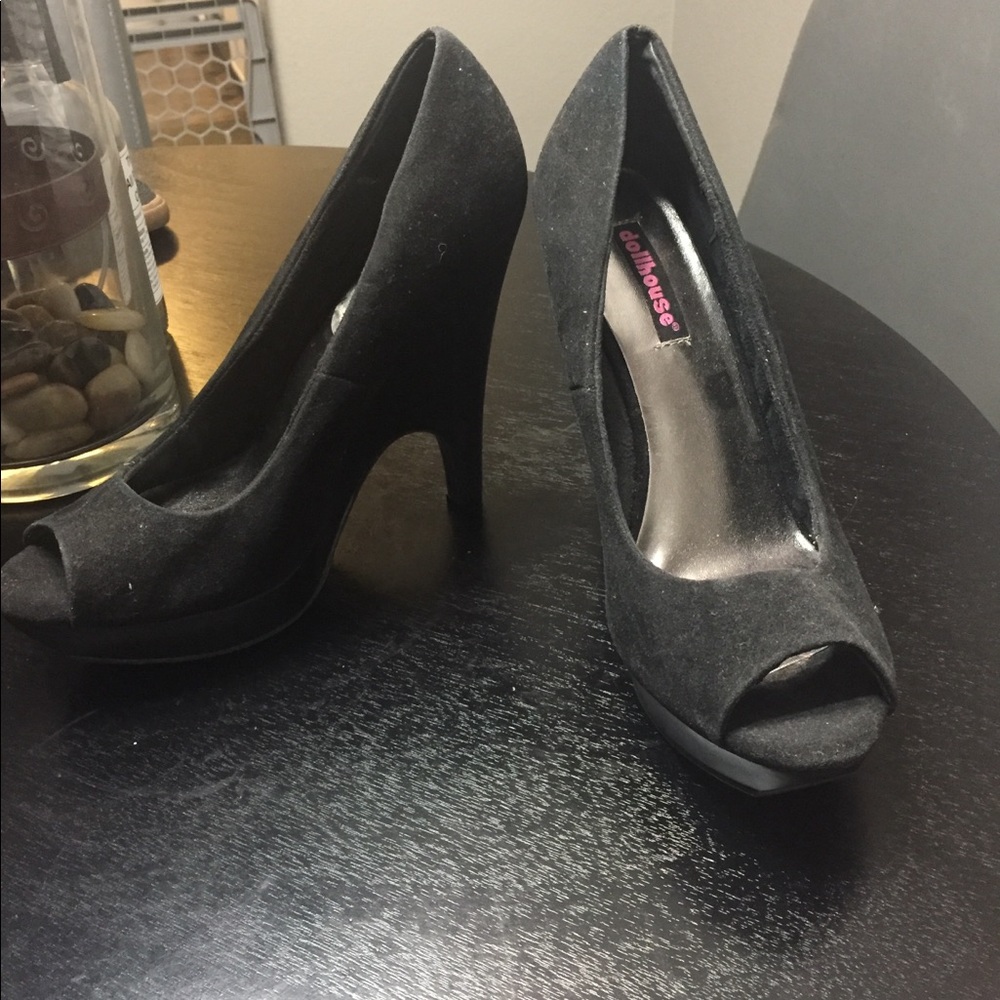 Women’s Shoes